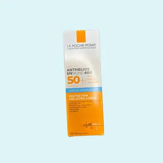  ضد آفتاب آنتلیوس UVmune 400 SPF 50+ مدل کرم مرطوب‌کننده لاروش پوزای